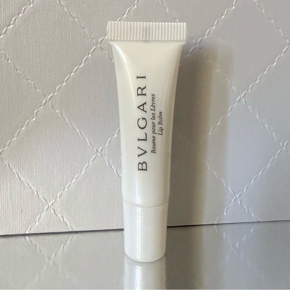 (NEW) BVLGARI Lip Balm Tube - Picture 2 of 4